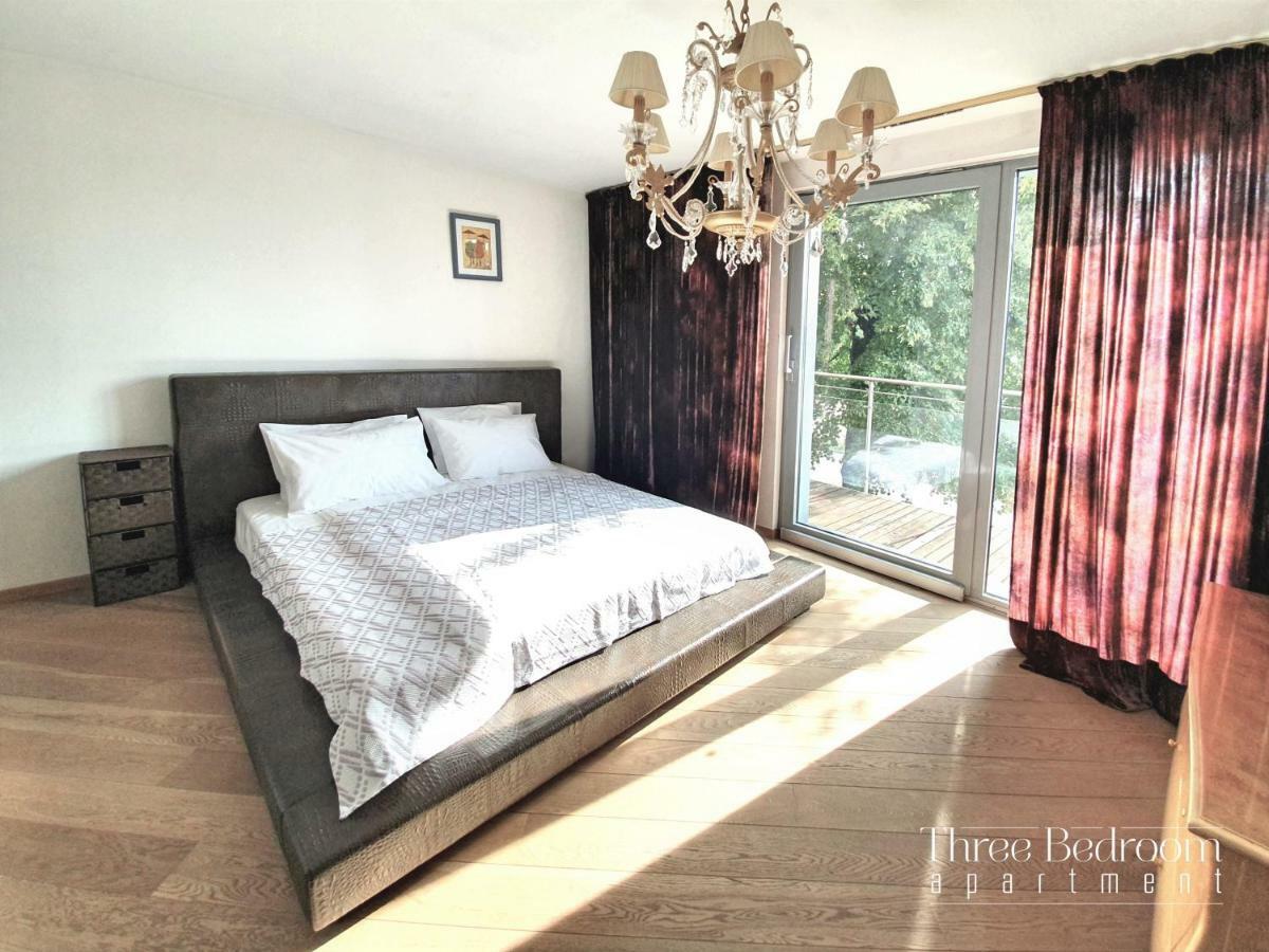 Winwinstay Superior Apartment By River Daugava Riga Exteriör bild